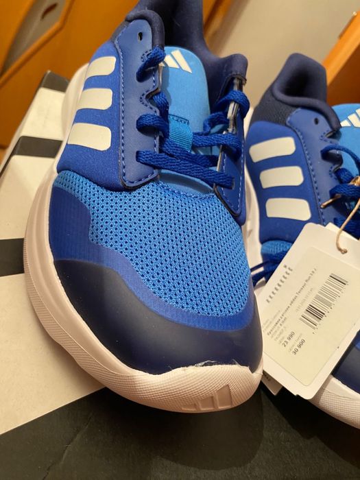 Кроссовки детские adidas
