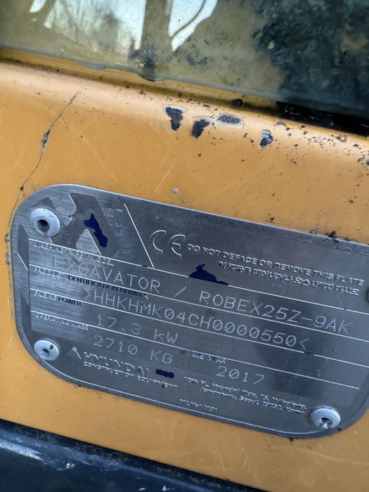 Miniexcavayor HYUNDAI ROBEX25