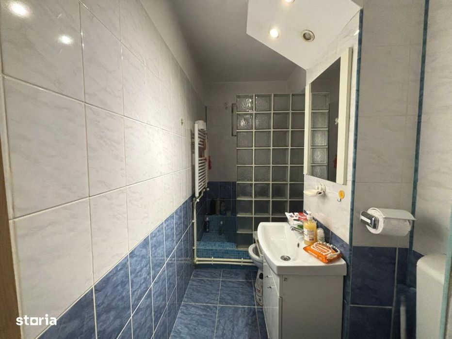 Apartamet 3 Camere - Mobilat/Utilat - Craiovita Noua