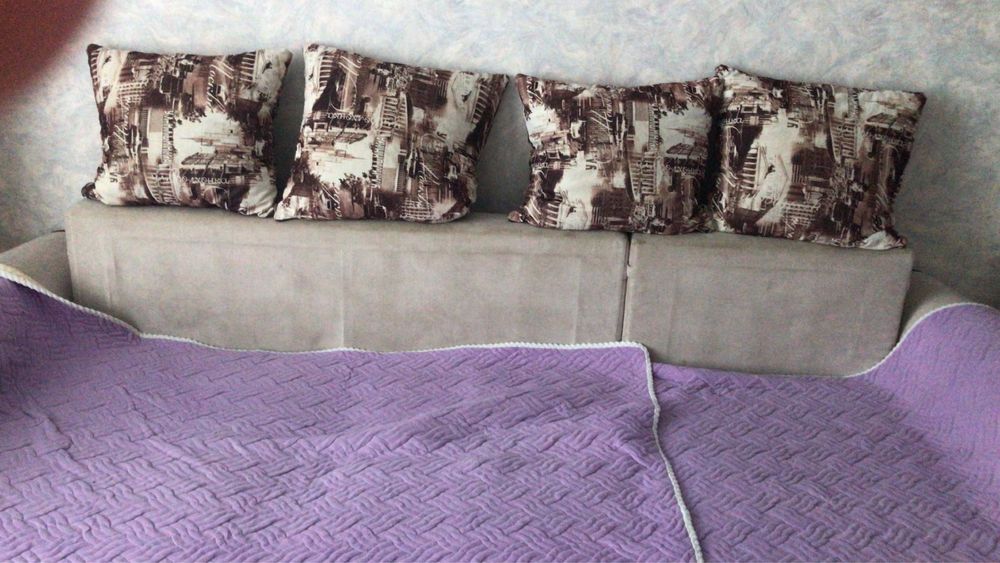 Продам диван Арнау 8