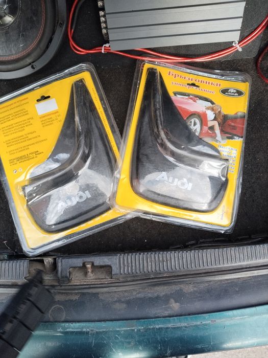 Брызговики Ауди универсальные