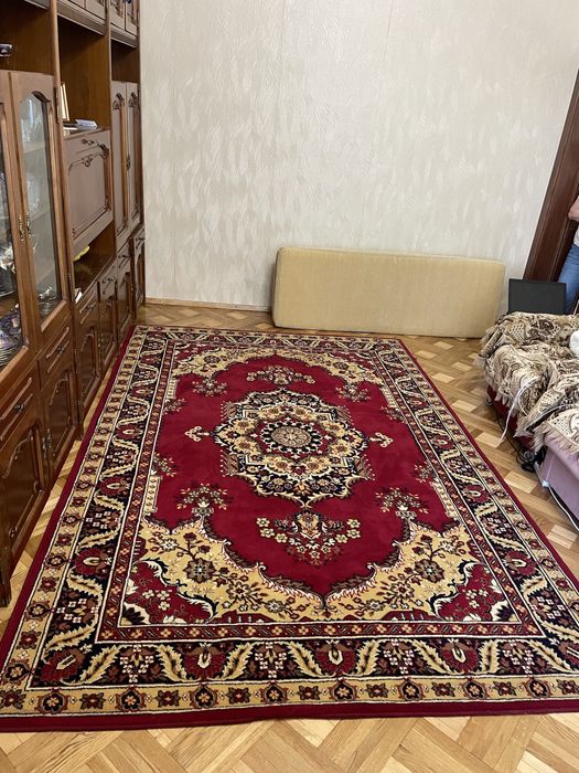 Продам шерстяной ковер