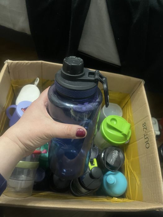 Бутылки/шейкеры для воды