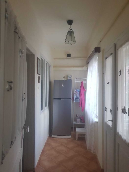 vand casa dealul florilor