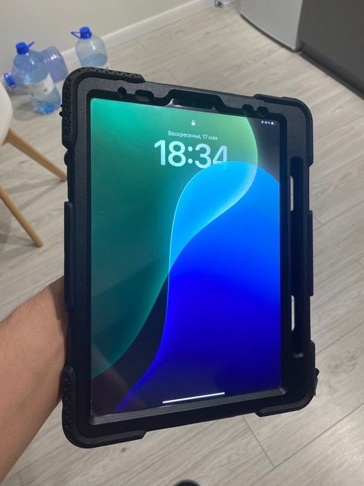 iPad Pro M2 Pro - 512GB (Идеал.сост)