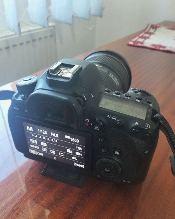 Canon 6D Mark II