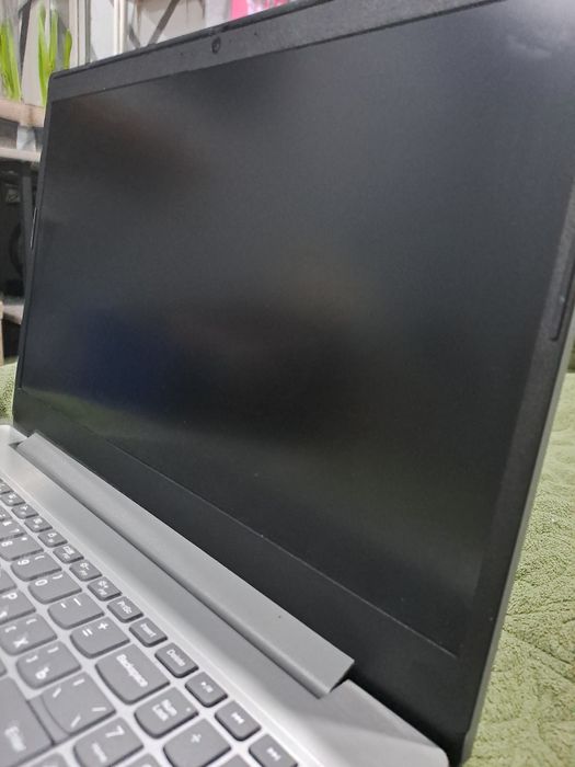 Продам ноутбук Lenovo