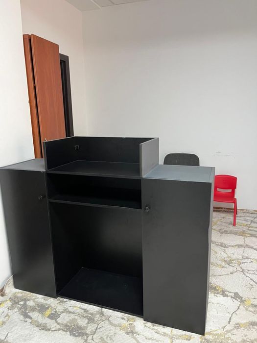 Ресепшн черный продам