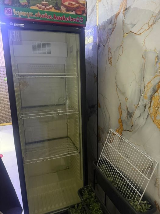 Продам холодильник
