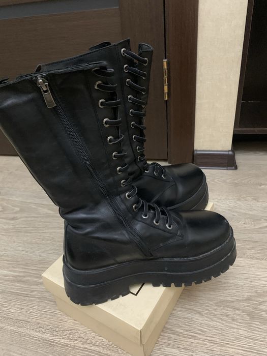 Продам зимние и демисезонные ботинки