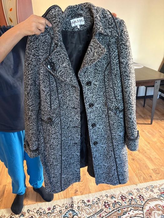 Пальто женское с поясом