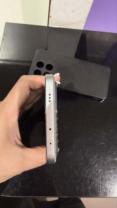 Продам сотовый телефон POCO x6 PRO 5G