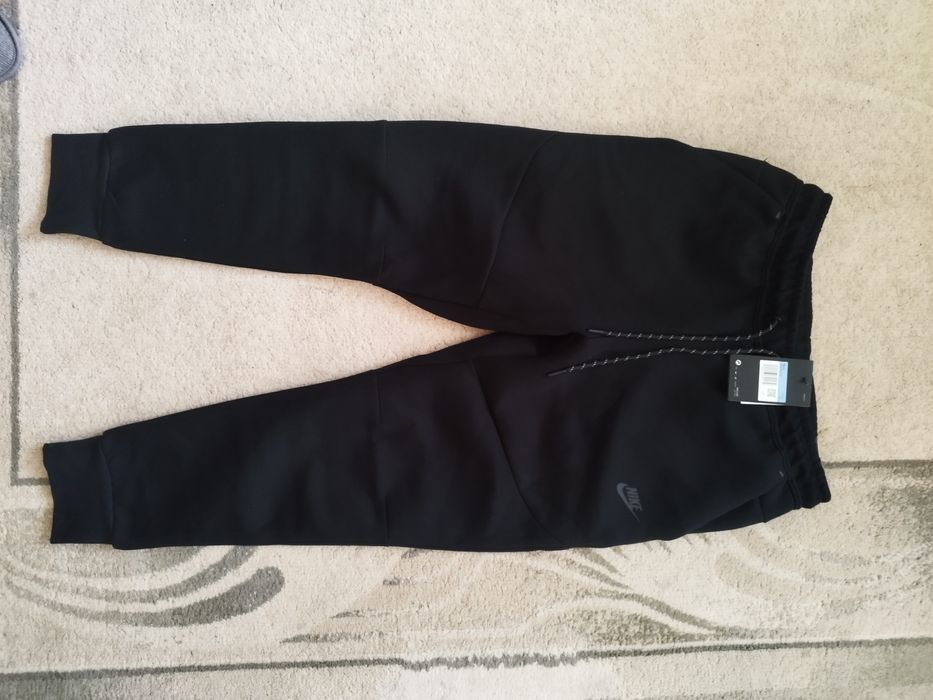 Долнище ,,NIKE" Tech Fleece размер S