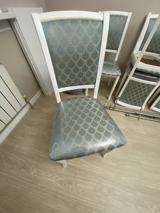 Стулья стулья стулья