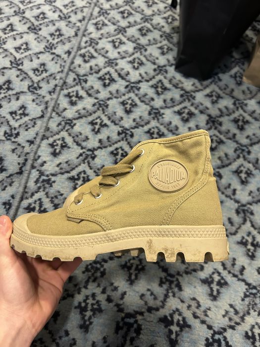 Ghete Palladium marime 37