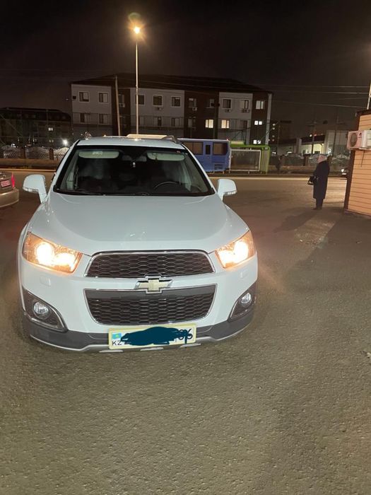Chevrolet Captiva, 3,0, 2014