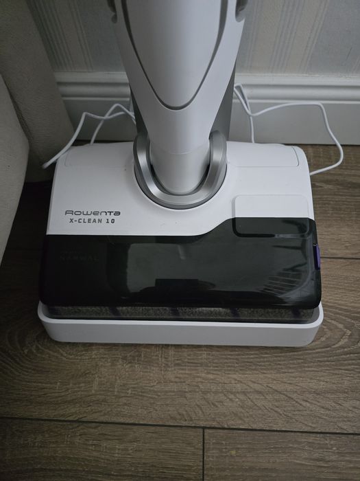 Aspirator cu spălare Rowenta X-Clean 10