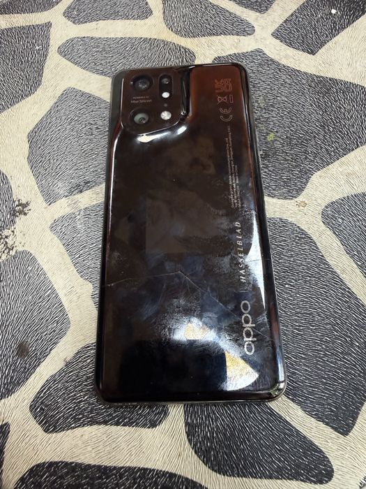 Oppo find x 5 pro 512gb 12 ram за части