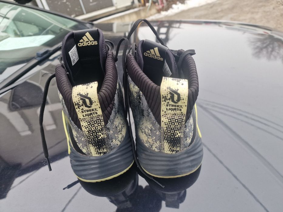 adidas  5 Glow-In-The-Dark Basketballschuhe Sneaker Neongelb Grau