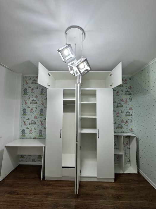 Дизайнерская люстра (кубы)