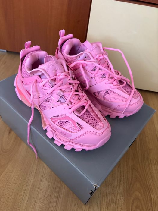 Balenciaga roz-size 37,38,39