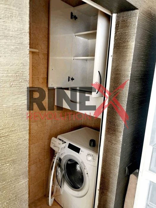 Дава се под наем Тристаен апартамент в Пловдив, Кючук Париж - 120 кв.м за 650 € - Снимка #1