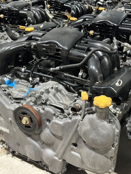 Двигатель на Subaru EZ30 (уточняйте цены)