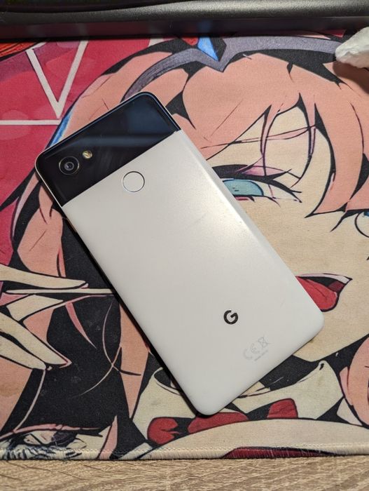 Смартфон Google Pixel 2XL