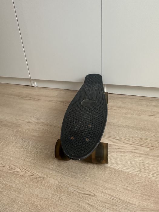 Skateboard tip penny board