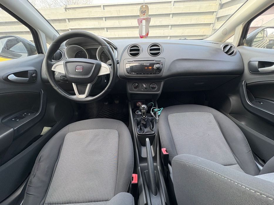 Seat Ibiza 1.2 tdi, manuala, 2011