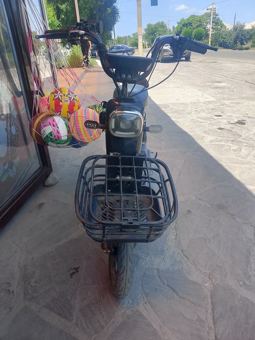 Продам Электроскутер 350W