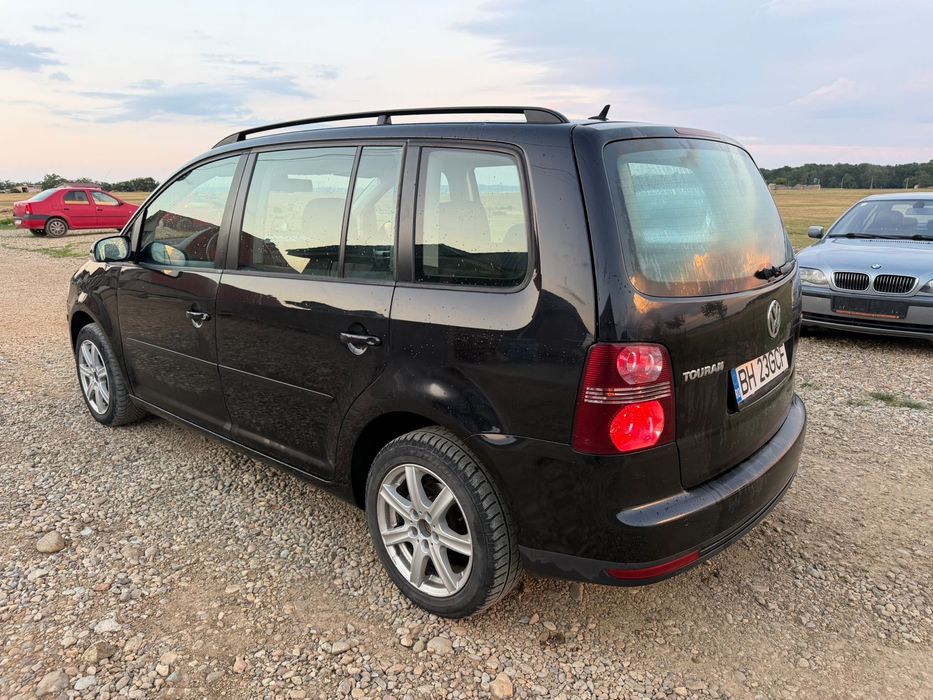 VOLKSWAGEN Touran 2009 — imagine 4