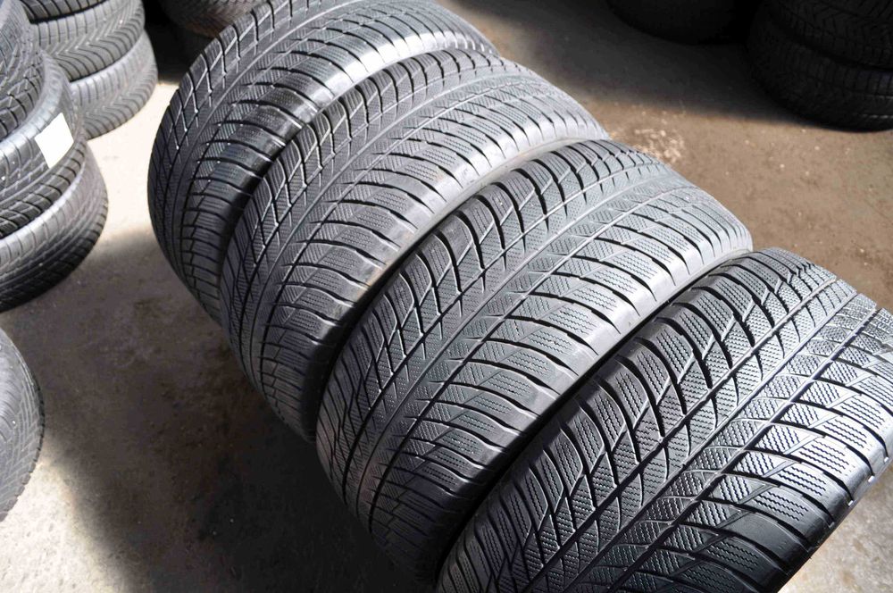 SET 4 Anvelope Iarna 245/50 R19 BRIDGESTONE Blizzak LM001  Runflat