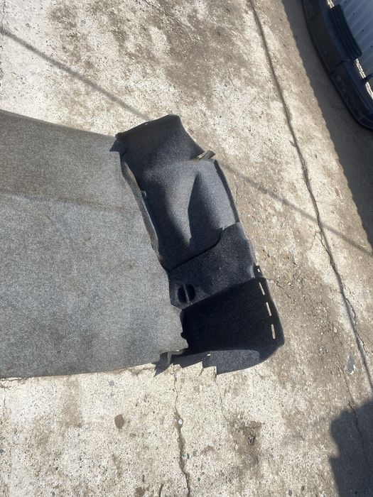 Обшивки багажника на bmw e 34