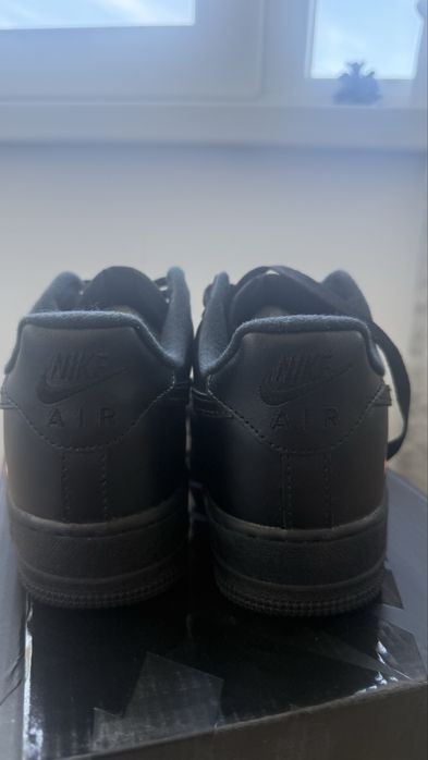 Nike airforce 1 supreme black 40