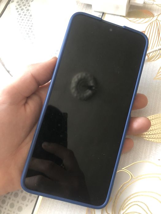 Huawei nova y90,128gb