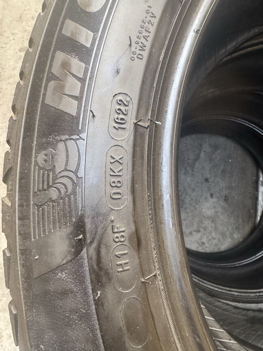 Anvelope iarna 235/55/19