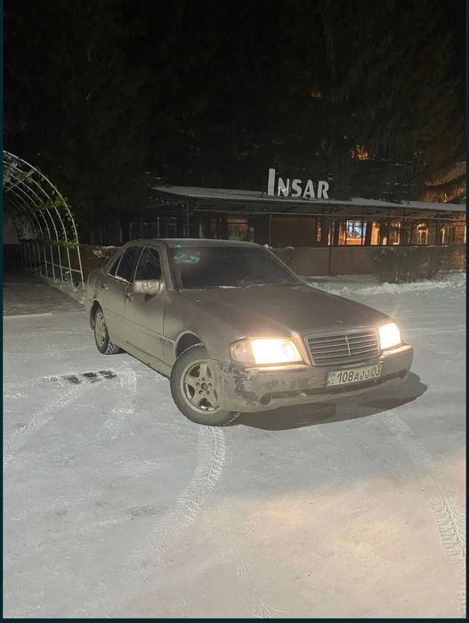 Продам Мерседес 180с