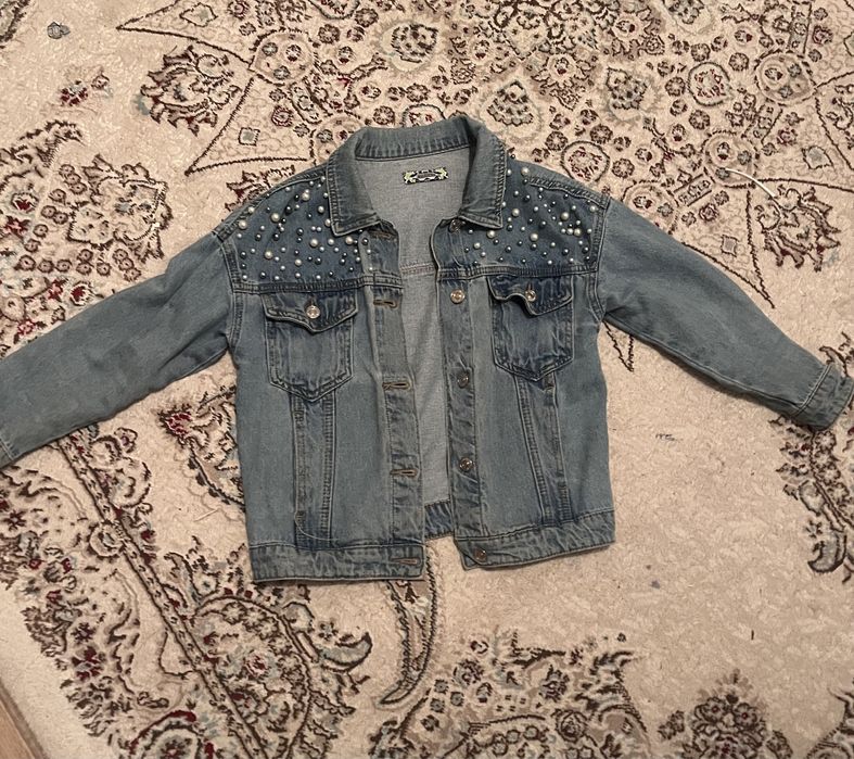 Продам вещи на 8-9-10 лет