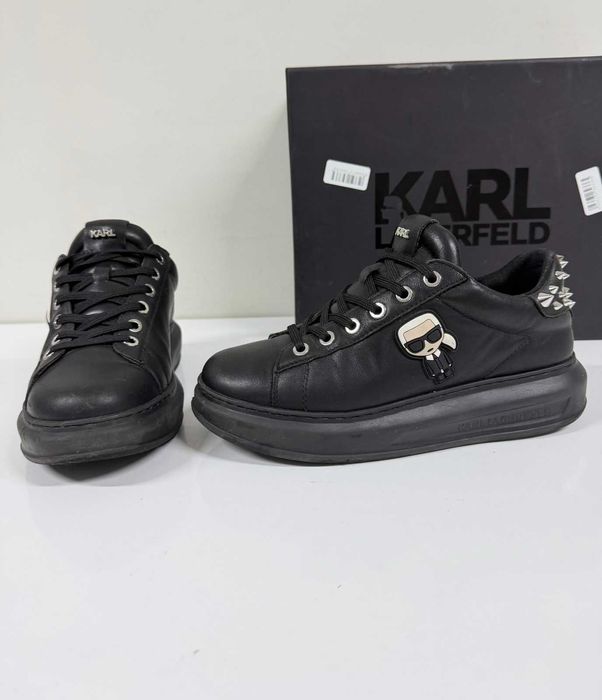 Karl Lagerfeld Kapri Stud Tab