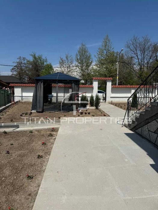 Продава се Къща в с. Войводиново, Област Пловдив - 180 кв.м за 1234 €/кв.м - Снимка #1