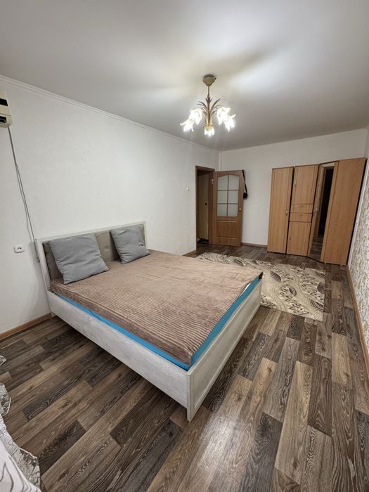 Сдам 1 ком квартиру по сутосно