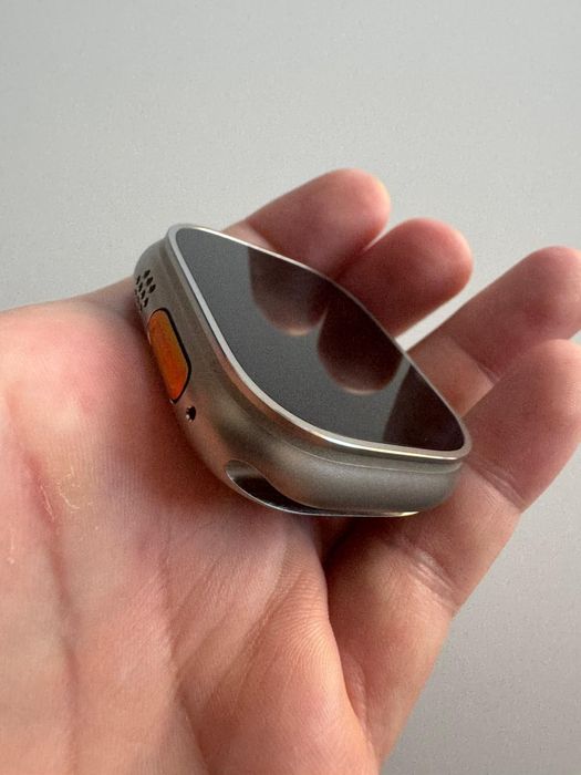 Apple Watch Ultra 2 natural titanium, cu accesorii, in garantie