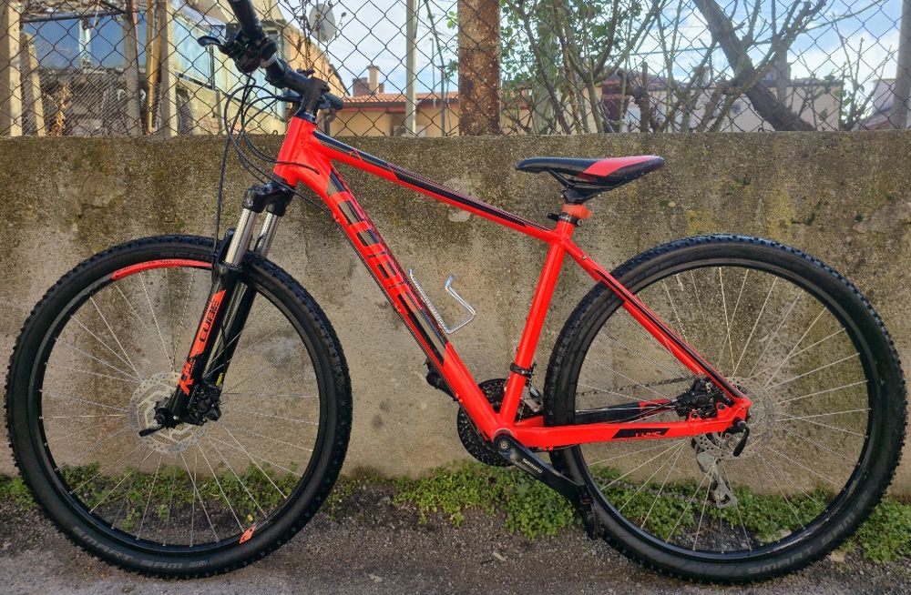 Cube Aim SL 27.5  18" 3x8 скорости заключваща вилка