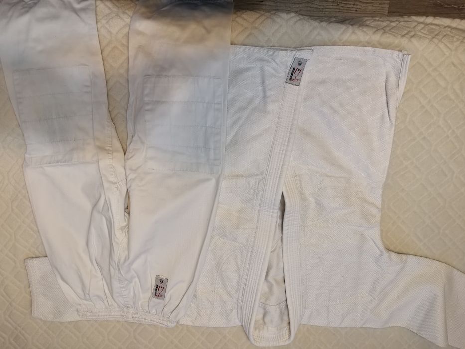 Кимоно и панталон mizuno