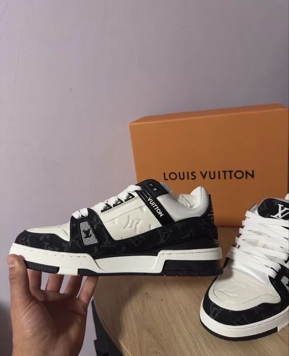 Louis Vuitton trainer alb-negru calitate premium