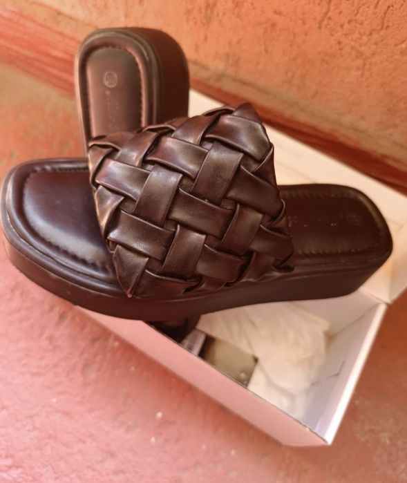 Сандали по 20 лева