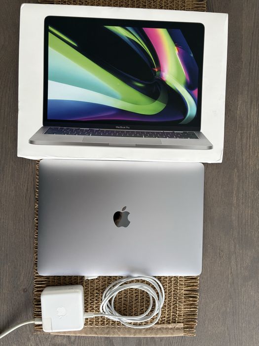 Macbook Pro M1 13,3 inch, 2021 ,512 gb
