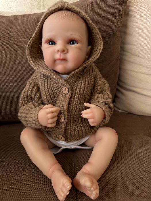 Реалистична кукла