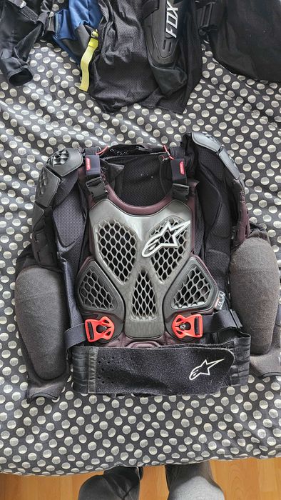 armura Alpinestar Bionic V2